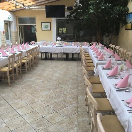 Seminarhotel Daniels Gols Exterior foto