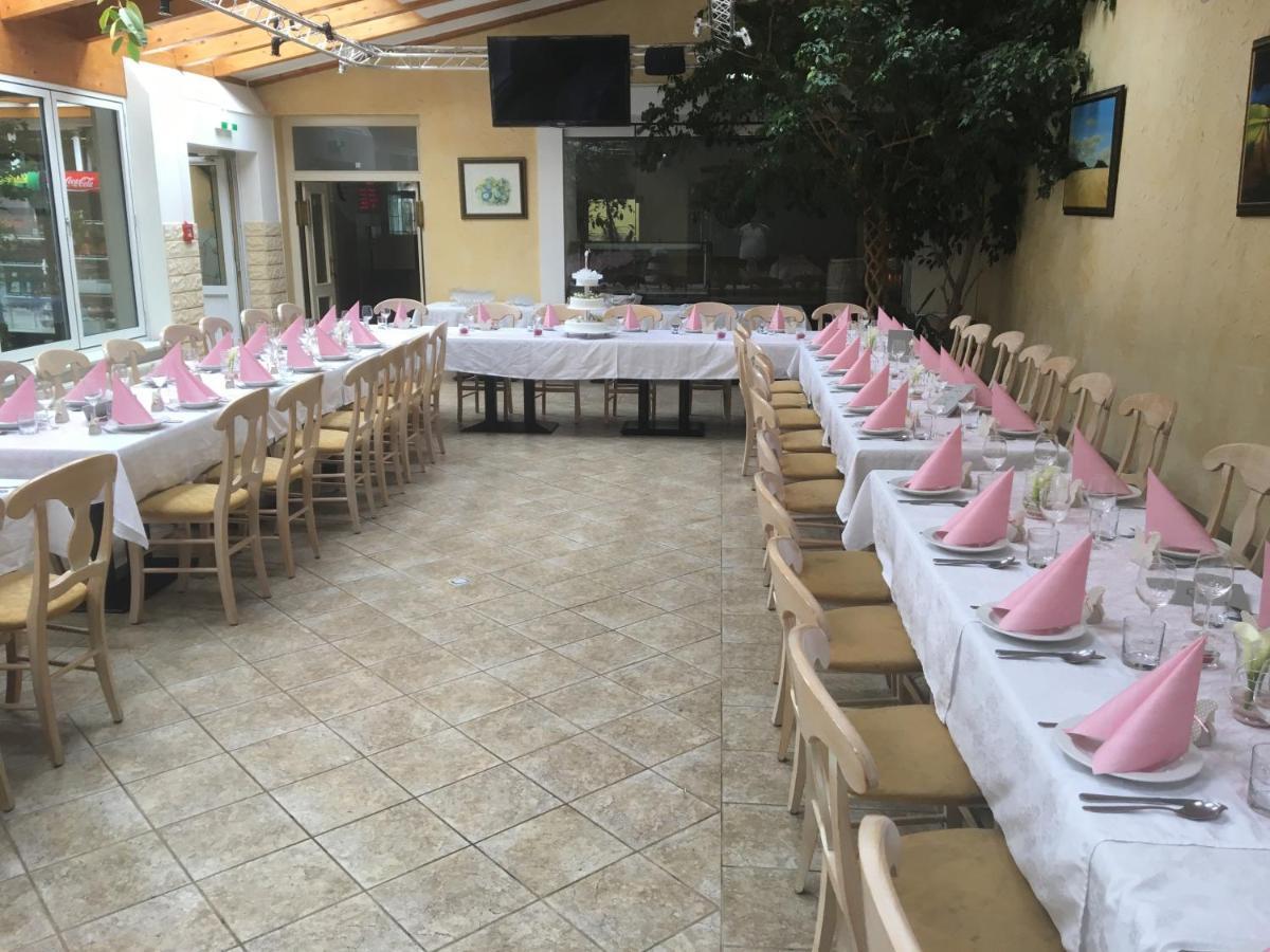 Seminarhotel Daniels Gols Exterior foto